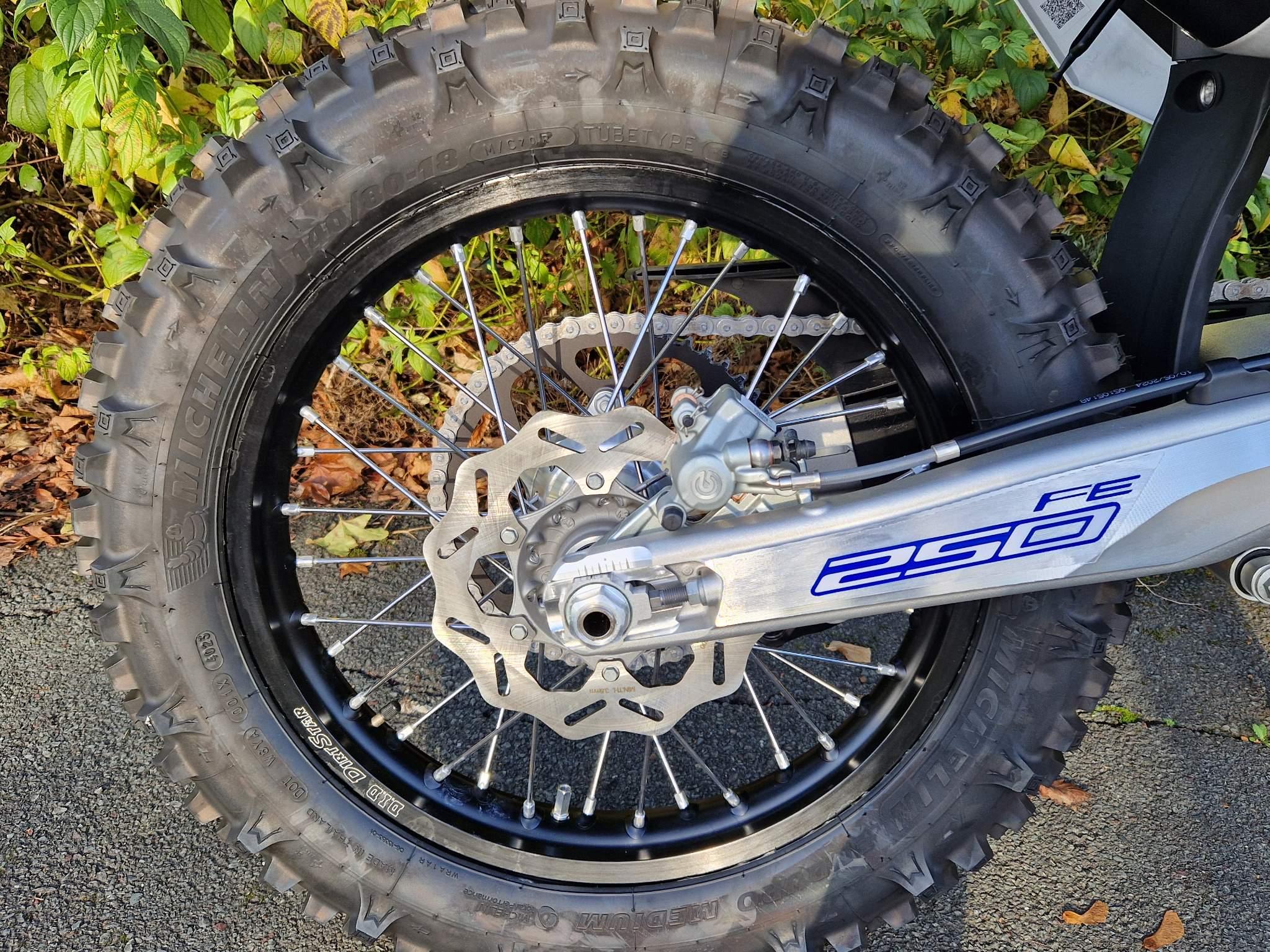 SOLD 2025 Husqvarna 250 X-Ring